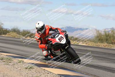 media/Nov-16-2025-Race Pace (Sun) [[8c5fa54630]]/Non Verified Riders (1st 20 Minutes)/3-Turn 3 Inside (11am)/